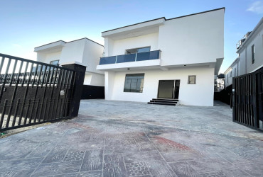 FINISHED 4 BEDROOM FULLY DETACHED DUPLEX WITH BQ IN IKOTA, LEKKI, LAGOS